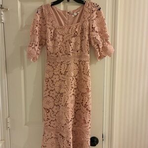 NWT BB Dakota Blush Pink Lace Midi Dress with Puff Sleeves
